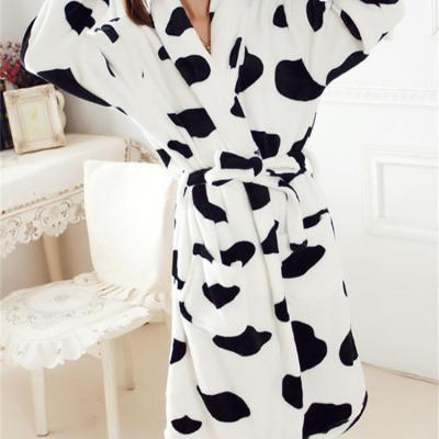 China Oversized blanket women's woolen flannel blanket folded sales, soft and comfortable, many patterns for sale