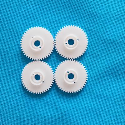 China Small Plastic Material Plastic Injection Gears For Motor With Competitive Price for sale