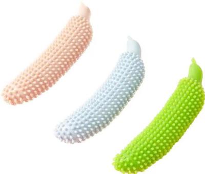 China Cucumber Viable Durable Strong Dog Bite Natural Rubber Doggy Dental Care Toy Multifunctional Molar Toy for sale