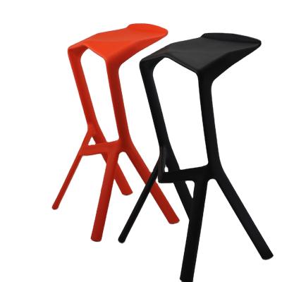 China Durable Nordic Stackable Factory Plastic Bar Stools Chair Cafe High for sale