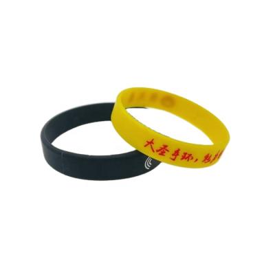 China Waterproof / Waterproof Tag NFC Silicone Wristband Fashion Style Wristband For Access Control for sale