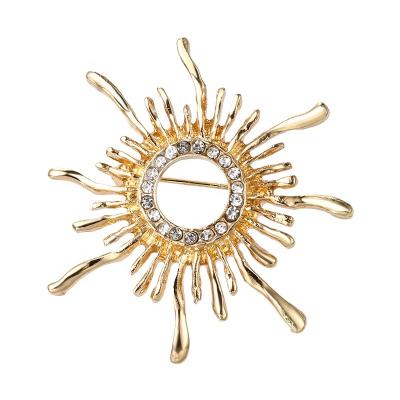 China Wholesale Lapel Pin Collar Lapel Badge Brooch Men's Costume Accessories Jewelry Crystal Crown Chain Pin For Variety Brooch Vintage for sale