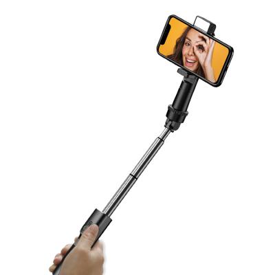 China Smart Cell Phone AI Auto Face Tracking 360 Degree Rotation Integrated Phone Holder Selfie Stick Tripod Led Fill Light With Remote Control for sale