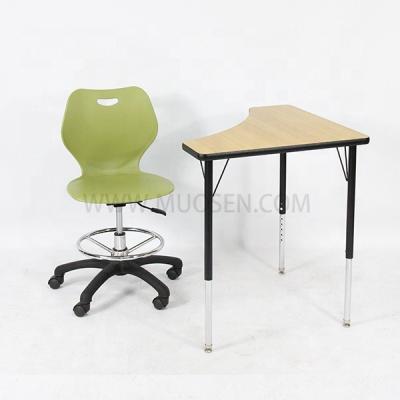 China Modern Collaborative Triangle Table Top Shape School Furniture Student Desk With Dark PU Edging for sale