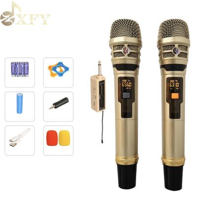 China Outdoor Handheld Microphone Speaker Microphone with Radio for Party Metal Full Mesh Karaoke OEM Portable Microphone with Display for sale