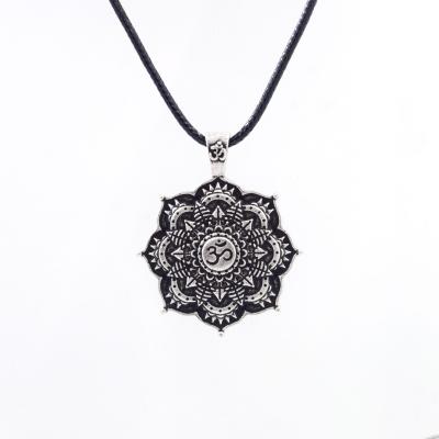 China Wholesale CLASSIC Mandala Design Charm Necklace Yoga Amulet Tibetan Buddhist Jewelry for sale