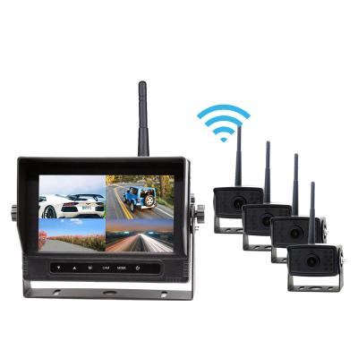 China Full digital RGB QUAD display set waterpoof AHD1080P rear view camera wireless system, stable signal range 1000M unimpeded for sale