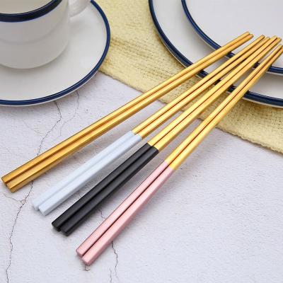 China 304 Light Lit Free Spoon Chopsticks Minimalist Pink Chopsticks Sparkle Forks and Star Wars Food Custom Engraved Rice Spoin with for sale