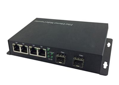 China 10/100/1000Mbps SFP Fiber Media Converter with 2SFP and 4RJ45 for sale