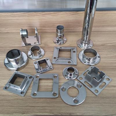 China EUROPEAN standard 304/316 railing base plate railing flange protection round stainless steel hardware stainless steel pipe flange price for sale