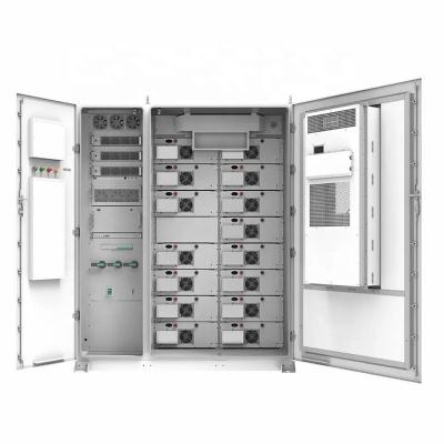 China Cabinet de almacenamiento de energía de refrigeración líquida al aire libre 2500KG para alta potencia superior a 50 kWh en venta