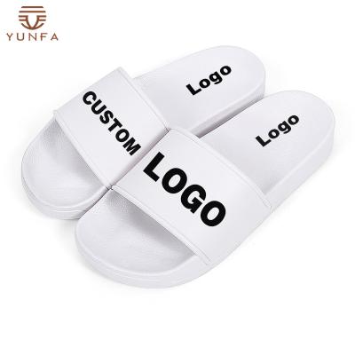 China 2021 Fashion Trend Popular High Quality Rubber Custom Design Indoor Outdoor PVC Slippers Flat Slide Home For Men Slippers for sale