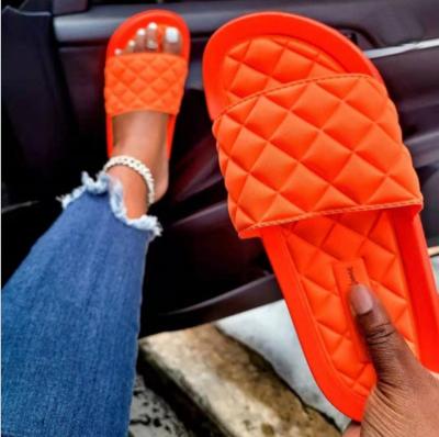 China New Arrival Large Size Leather Women's Indoor Outdoor Beach Slippers Slides Ladies Comfortable Shoes Flat Shoes Sandals For Girls for sale