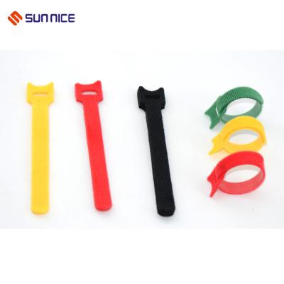 China High Temperature Resistant+ Antistatic+Eco-Friendly+Waterproof Reusable Double Sides Nylon Hook Loop Tape Cable Tie for sale