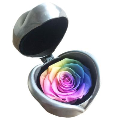 China Real Romantic Preserved Rose Custom Metal Box Preserved Rose UO Eternity Roses in Ring Box For Valentines Mother's Day Gifts Heart Shaped Jewelry for sale