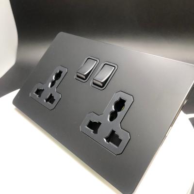 China Commercial 3 pin dual with usb sockets and switches for 4 strip wall switch UK standard black electrical materials for sale