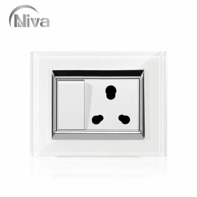 China Commercial Luxury Designer 6/16A White Glass Wholesales Multi Functional 2 IN 1 1 Strip Wall Light Electrical Outlet for sale