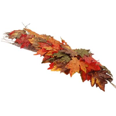 China Artificial Autumn Maple Leaves Wreath Christmas Rattan Vine Wreaths Environmental Protection Party Harvest Thanksgiving Halloween Garlands Decoration for sale