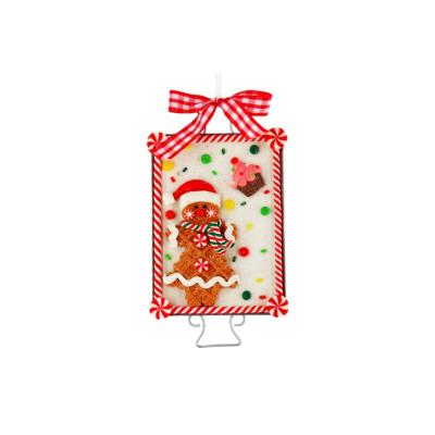 China Europe Christmas Tree Ornament Baubles Hanging Decorative Resin Gingerbread Man Gifts Party Home Christmas Indoor Decor for sale