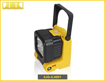 China Magnetic 12W Led Portable Work Light With Spot / Flood Beam 9-32V for sale