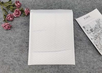 China Vertical Version Bubble Wrap Mailing Envelopes Eco Friendly Bubble Mailers for sale