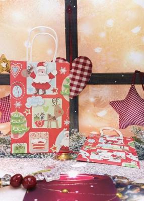 China Unique Recyclable Kraft Paper Packaging Bags Christmas Artwork Design for sale