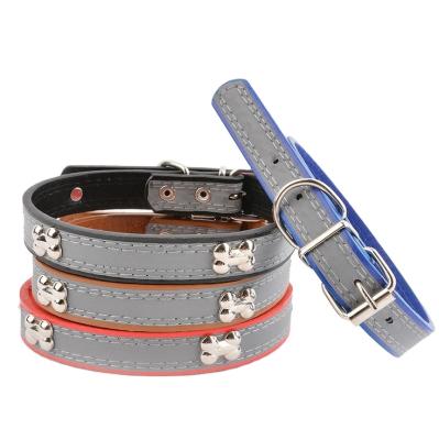 China Free Sample Wholesale Personalized Adjustable Dog Collar Fashion Studded Personalized Pet Collar for sale