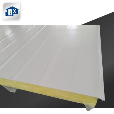 China Good Performance Industrial Heat Insulated Prefab Glass Wool Wall Sandwich Panel For Warehouse Building for sale