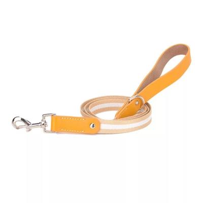 China Wholesale Custom Natural Soft Cowhide Dog Leash Personalized High Quality Pet Products for sale