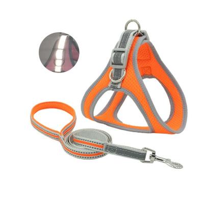 China Wholesale Custom Custom Design Thoughtful Dog Item Harness With Matching Leash Set Design Pets High End Products for sale