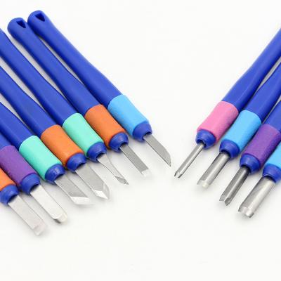 China Durable Plastic Non-variable Handle Carving Knife Wood Chisel Set Comfortable Wood Carving Tool Kit for sale