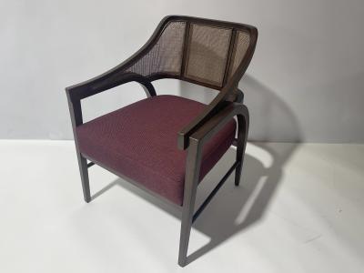 China Moderne Luxe Cane Chair With Upholstery Fabric voor Commercieel Hotel Te koop