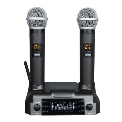 China Protable New Arrival Chargeable Wireless Microphone Hot Selling Microphone for sale