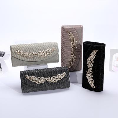 China Magnetic buckle WAKED rhinestone direct decoration metal factory clamshell elegant evening clutches for women for sale