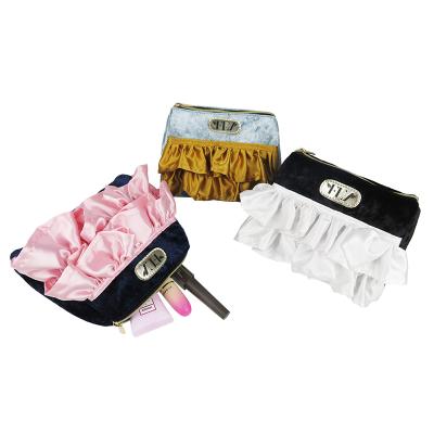 China Ladies Cosmetic Bag Satin Flannel Ladies Velvet Makeup Bag For High Quality Make Up Bag for sale