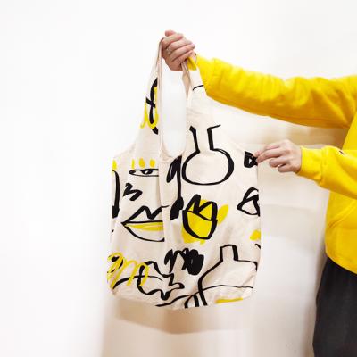 China Bum Fashion Reusable Shopping Simple Graffiti Lines One Shoulder Soft Eco Canvas Tote Bags for sale