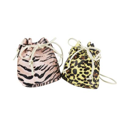 China High Quality Fashion Zebra Stripes Pink Women Shoulder Handbag Mini Drawstring Bucket Bag for sale