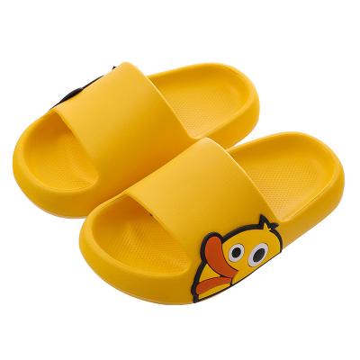 China New Breathable Cute Cartoon Animals Slippers for Kids Boys Girls Summer Flops Soft Flip Flops Children Sandals Indoor Toddler Baby Shoes for sale