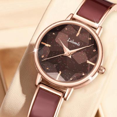 China Day/Date Girls Hand Watch With Photo, Wristwatches For Ladies Logo Sale Alloy Diamonds Watches For Girls Digital New Fashion for sale