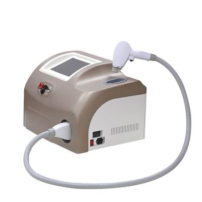 China Portable Painless Hair Removal Machine , Hair Laser Equipment Laser Diodo 808 for sale