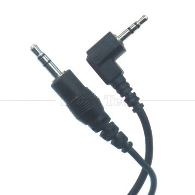 China Customization 2.5mm Male to 90 Degree Right Angle 3.5mm Male Stereo Jack Aux Audio Converter Adapter Cable for sale