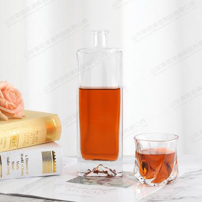 China Wholesale custom good quality wine glass whiskey glass bottle rum drink vodka clear tabular glass wine bottle for sale