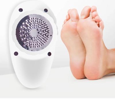 China Hot-selling Professional Pedicure Household Pedicure Kit Electric Foot Care Callus Remover Battery Operated To Remove Dead Hard Skin Feet Files And Calluses for sale