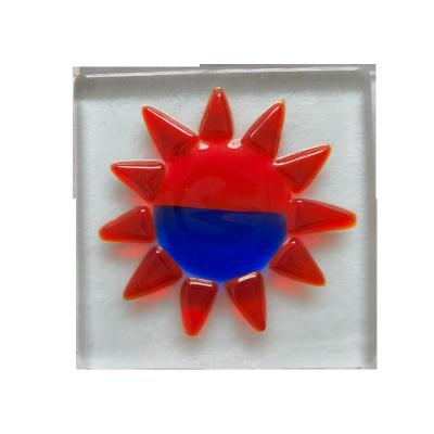 China Modern Square Sun Patterned Fused Glass Tile Art Fused Patterns Glass Tiles For Door for sale