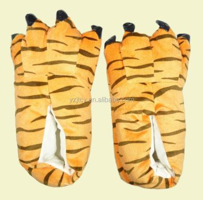 China Paw Unisex Slippers Women Cute Plush Claw Monster Plush Slippers Hot Funny Cartoon Animal Soft Plush Slippers Warm Home Slippers for sale