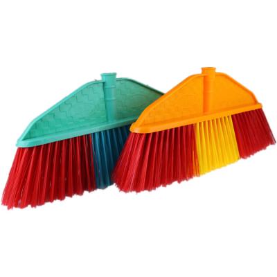 China Residential Factory Wholesale Sweeps Cheap Plastic Cleaning Tools Sweep Environmental Protection Cleaning Products Outdoor Broom for sale