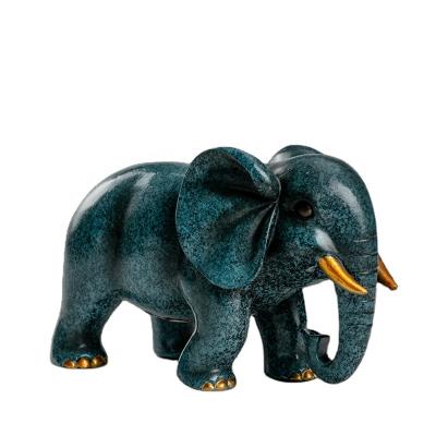 China Resin Home Decor Statue Europe Southeast Asia Elephant Figurine Decorative Modern Home Decoration Resin Elephant for sale