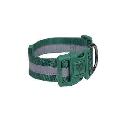 China Personalized Wholesalers Praise Nylon Material Custom Collars Pursue Luxury Pet Collar for sale