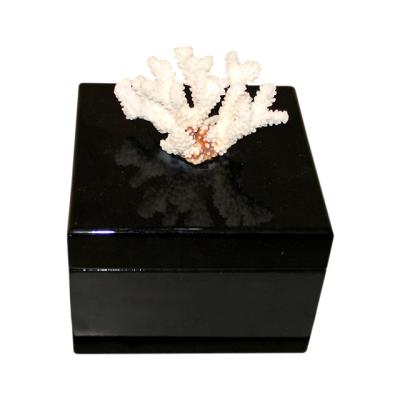 China Handmade High-end Classic Wooden Resin Wooden Case Coral Decoration Crate Gift Box for sale