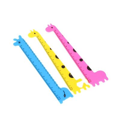 China Trendy Pencil Ruler Set Loose Graduated Boy Scale Animal Giraffe Ruler for sale